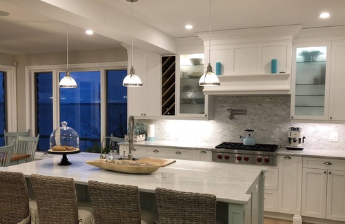 Penetanguishene House | Georgian bay beach house: