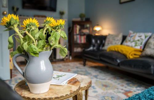 Herne Bay House | Georgian home on the beach great for families !