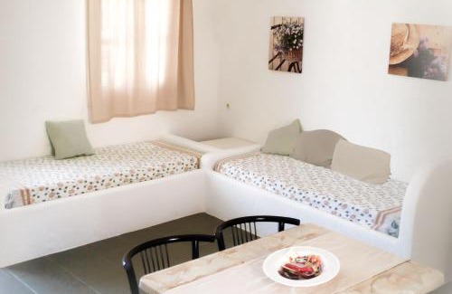 Adamas Apartment | Georgios Milos