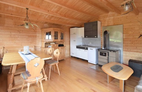 Stocking Apartment | Geräumige Ferienwohnung in Stocking in Waldnähe