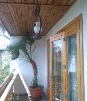 Vonyarcvashegy House | Gerania ház
