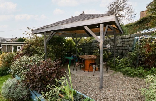Harlech Cottage | GERLAN, family friendly, character holiday cottage in Harlech