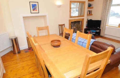 Tan-y-groes House | Gerlan Llangrannog