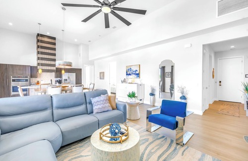 Siesta Key Condo | Gertrude's | 100% Private Resort-like home & pool, 500ft to private Siesta Key beach access!
