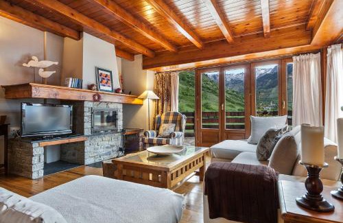 Gessa Ski Chalet | Gessa Luxury Apartments - parking a pie de pistas Val de Ruda