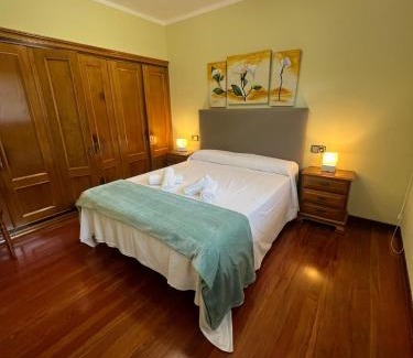 Llanes Villa | Gestiona2R- Casa grande en el centro de Llanes