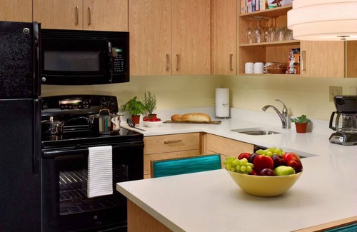 Flagstaff Resort | Get Ready for Blissful Getaway! w/Outdoor Pool, Pet-Friendly, Near 18th Tee Box