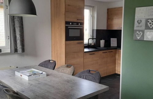 Ewijk Apartment | Gezellig huis op park, arbeiders niet toegestaan!