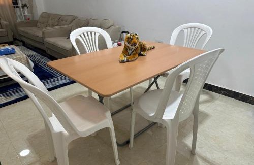 Azaiba Apartment | Ghala apartment near airport free Wifi