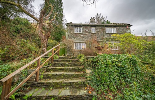 Penrith Cottage | Ghyll Foot - Cottage with a garden and parking in Patterdale