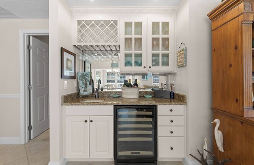 New Smyrna Beach Condo | 🌊Giant Sundeck with Pool Access | Oceanfront | Atlantic Villas 102🌊