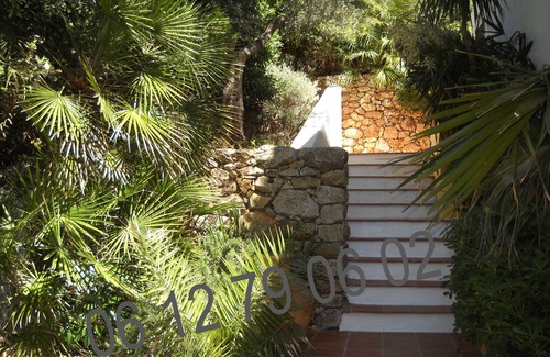Giens Villa | Giens, sea front villa, south west orientation, private domain, gardener, tennis