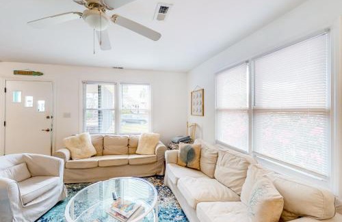 Long Beach House | Gigi's Getaway