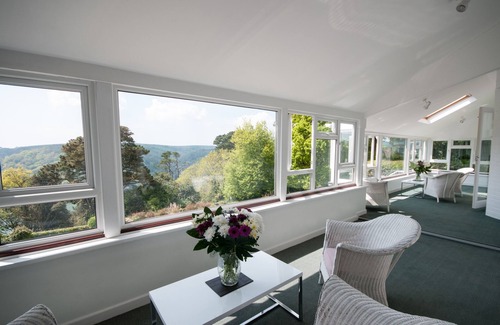 Dartmouth Apartment | Gilbert Superior-1 bed - Apartment-Sea View