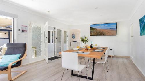 Culburra Beach House | Gillian