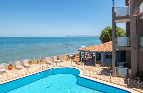Kato Stalos Hotel | Girogiali beach hotel - Adults only
