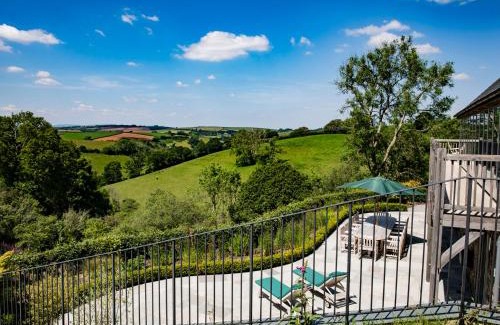Totnes House | Gitcombe Retreat