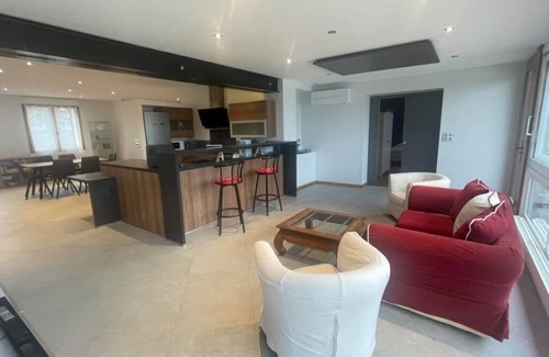 Auriac-du-Perigord Bed & Breakfast | Gite 05-With heated indoor swimming pool