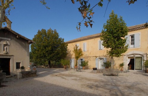 Chateauneuf-de-Gadagne Cottage | GITE 2 PERS. CHARLOTTE - DOMAINE DE BLANCHE FLEUR