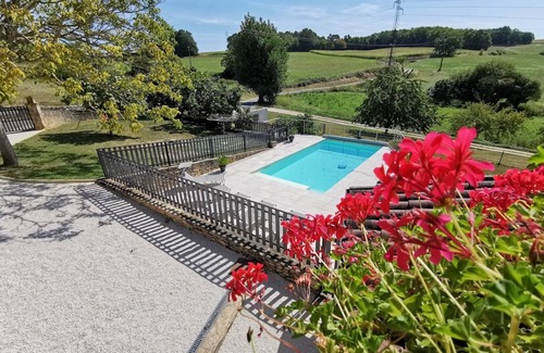 Saint-Amand-de-Coly Cottage | Gite Coly-Saint-Amand, 4 bedrooms, 8 persons