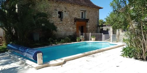 Bastanes House | Gite de 6 à 14 pers avec Piscine-Jacuzzi- Salle des fêtes