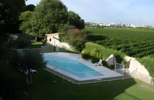 Costieres House | Gite du Mas Affortit in Nîmes