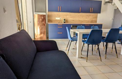 Lagnes House | Gite Grand Luberon chez Manon en Luberon - Vacation rental in guest house