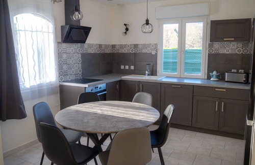 Dauphin Villa | Gite l'Olivier for 6 people - 3 bedrooms with heated pool