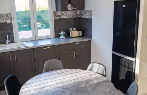 Dauphin Villa | Gite l'Olivier for 6 people - 3 bedrooms with heated pool