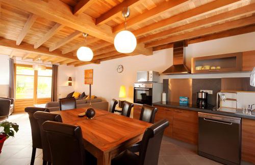 Chozeau House | Gite La Maison D'émile