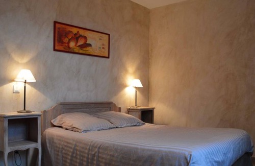 Les Moitiers-d'Allonne Cottage | Gite Les Moitiers-d'Allonne, 3 bedrooms, 6 persons