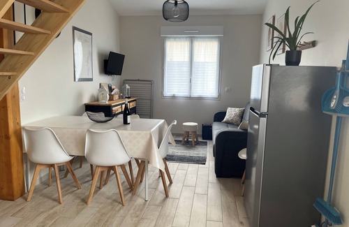Cenves Apartment | Gîte Lucanna Apartment with terrace for 5 people