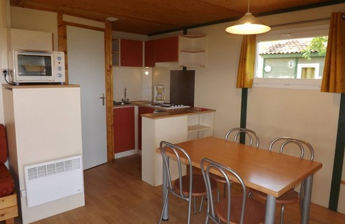 Maurs Cottage | Gite Maurs, 2 bedrooms, 4 persons