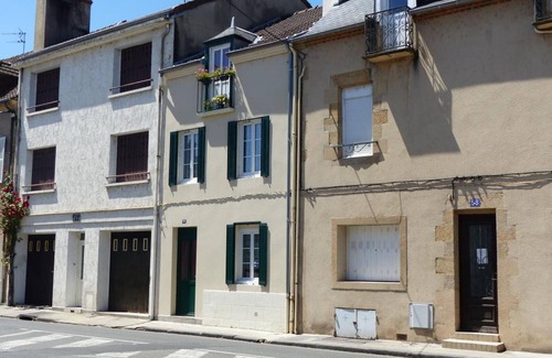 Moulins Cottage | Gite Moulins, 1 bedroom, 2 persons