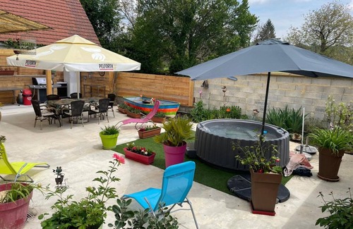 Saint-Julien-de-Lampon Cottage | Gite Saint-Julien-de-Lampon, 3 bedrooms, 6 persons