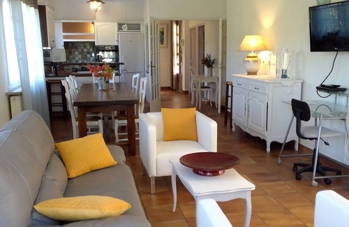 Saint-Paulet-de-Caisson Villa | Gite seasonal rental in the Gard