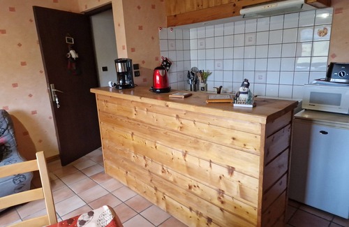 Chapelle-des-Bois House | Gites 1 Chambre Pour 3 Personnes et Coin Salon Avec Banquette Convertible Pour 2