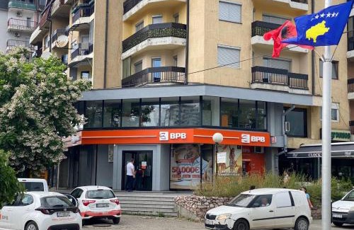 Mejë Apartment | GJAKOVA - Cosy Apartment with 3,5 Bedrooms in the Best City Area