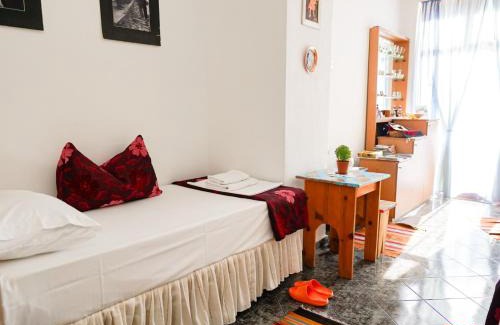 Gjirokaster House | GjiroArt Corner
