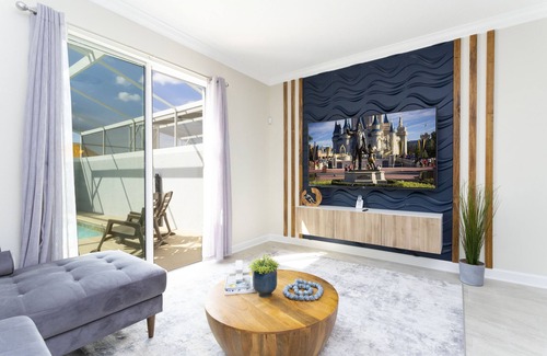 Davenport House | Glam 4BR Townhome, Pool, Champions Gate - Sleeps 11 - 1112