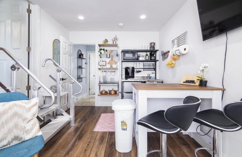 Imperial Beach House | Glam Dragon B, 5-10 Min Walk To Imperial Beach!