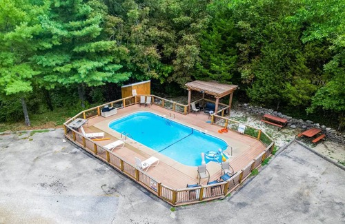 Indian Point Apartment | Glam Jam | 1 Bed, 1 Bath