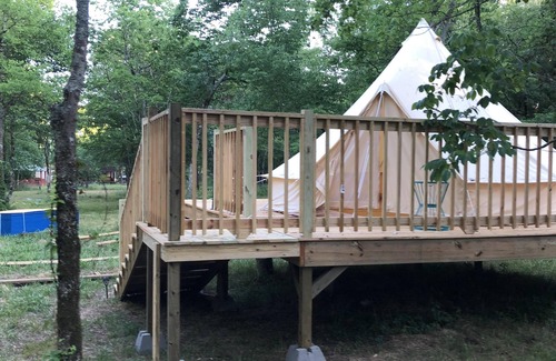Broken Bow RV Rental | Glampin 'in style - calm
