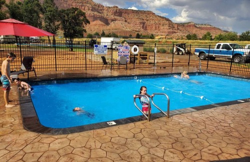Kanab RV Rental | Glamping at Crazy Horse RV Resort
