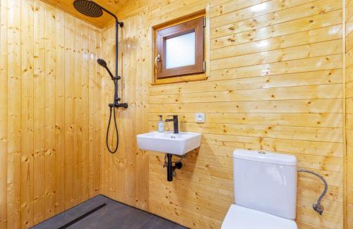Holany Other | Glamping - Maringotka u Tobíka