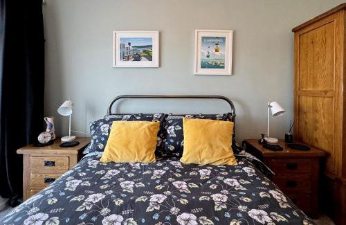 Deganwy House | Glan Afon