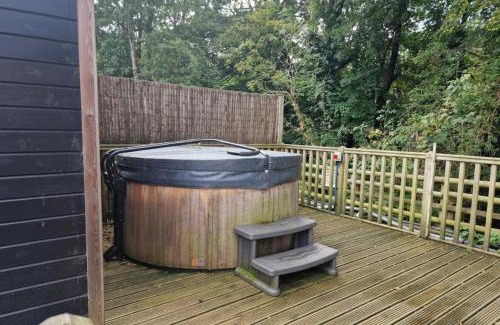 Llanfair Caereinion House | Glan yr Afon Un - Relax Recuperate Enjoy