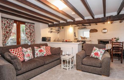 Criccieth House | Glanrafon
