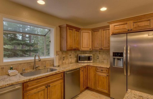 Country Club Estates House | Glen Eagles 9 BR-Spa,Sauna,Pool Table,AC