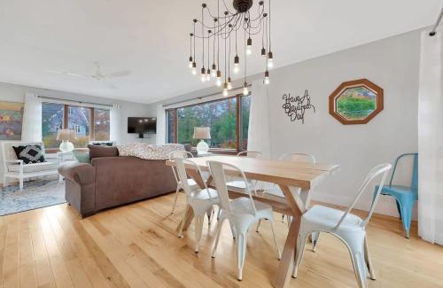 Empire House | Glen Lake Narrows